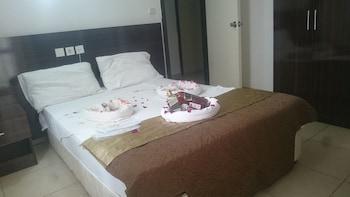 Lara Palace Hotel Antalya Bagian luar foto
